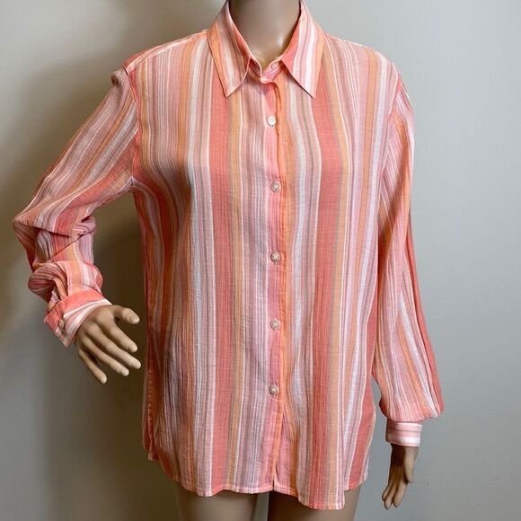 Liz Claiborne Tops - ❤️Last Chance Liz Claiborne striped long sleeve cotton button down shirt